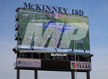 Thumbnail 2 in Lewisville vs Prosper (UIL 6A D1 State Quarterfinals) photogallery.