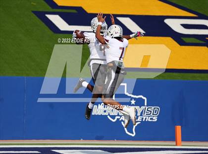 Thumbnail 3 in Lewisville vs Prosper (UIL 6A D1 State Quarterfinals) photogallery.