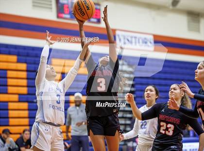 Thumbnail 1 in Estrella Foothills vs. Liberty (Las Vegas Thanksgiving Showcase) photogallery.