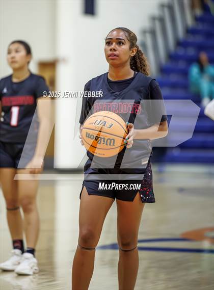 Thumbnail 2 in Estrella Foothills vs. Liberty (Las Vegas Thanksgiving Showcase) photogallery.