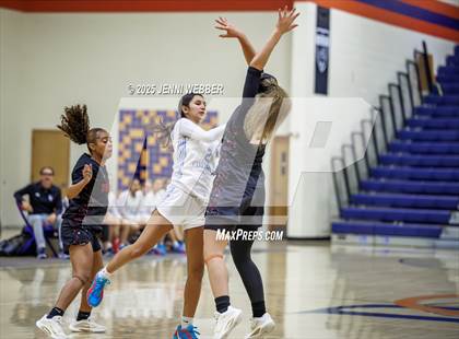 Thumbnail 2 in Estrella Foothills vs. Liberty (Las Vegas Thanksgiving Showcase) photogallery.