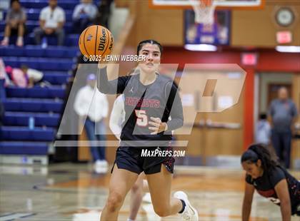 Thumbnail 2 in Estrella Foothills vs. Liberty (Las Vegas Thanksgiving Showcase) photogallery.