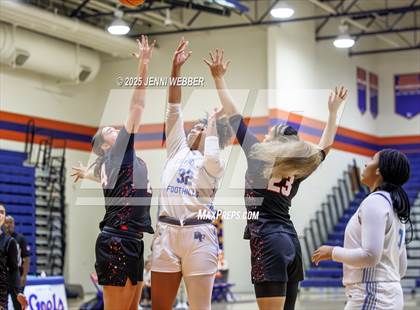 Thumbnail 2 in Estrella Foothills vs. Liberty (Las Vegas Thanksgiving Showcase) photogallery.