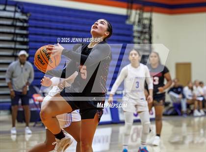 Thumbnail 1 in Estrella Foothills vs. Liberty (Las Vegas Thanksgiving Showcase) photogallery.