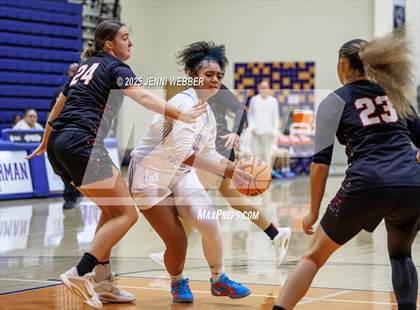 Thumbnail 1 in Estrella Foothills vs. Liberty (Las Vegas Thanksgiving Showcase) photogallery.