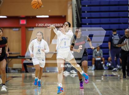 Thumbnail 1 in Estrella Foothills vs. Liberty (Las Vegas Thanksgiving Showcase) photogallery.