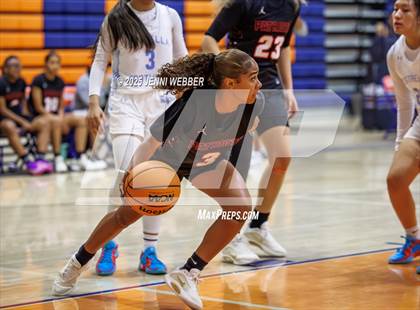 Thumbnail 2 in Estrella Foothills vs. Liberty (Las Vegas Thanksgiving Showcase) photogallery.