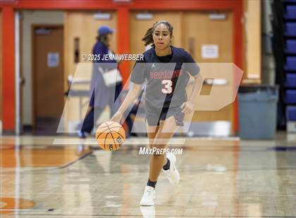 Thumbnail 2 in Estrella Foothills vs. Liberty (Las Vegas Thanksgiving Showcase) photogallery.