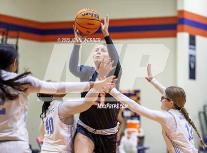Thumbnail 2 in Estrella Foothills vs. Liberty (Las Vegas Thanksgiving Showcase) photogallery.