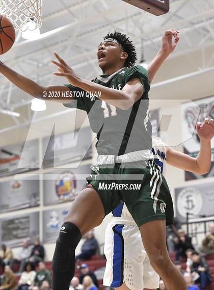 Thumbnail 3 in De La Salle vs. Catalina Foothills (Rancho Mirage Holiday Invitational) photogallery.