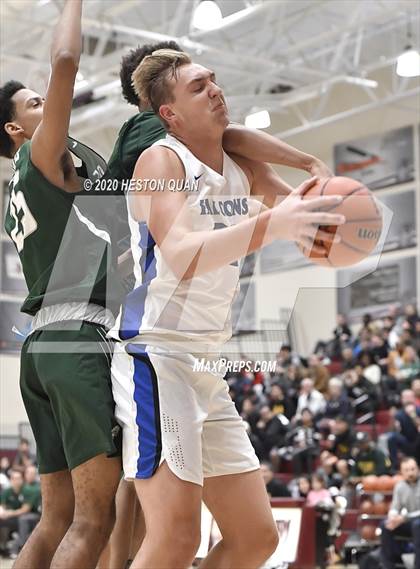 Thumbnail 1 in De La Salle vs. Catalina Foothills (Rancho Mirage Holiday Invitational) photogallery.