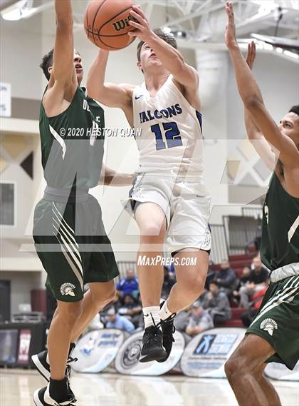 Thumbnail 2 in De La Salle vs. Catalina Foothills (Rancho Mirage Holiday Invitational) photogallery.