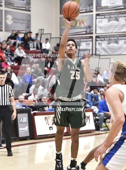 Thumbnail 2 in De La Salle vs. Catalina Foothills (Rancho Mirage Holiday Invitational) photogallery.