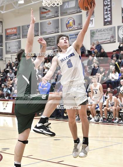 Thumbnail 2 in De La Salle vs. Catalina Foothills (Rancho Mirage Holiday Invitational) photogallery.