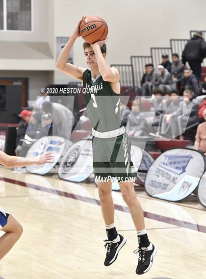 Thumbnail 3 in De La Salle vs. Catalina Foothills (Rancho Mirage Holiday Invitational) photogallery.