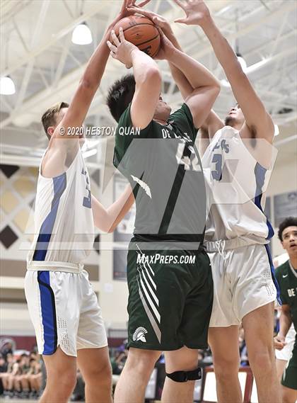 Thumbnail 2 in De La Salle vs. Catalina Foothills (Rancho Mirage Holiday Invitational) photogallery.