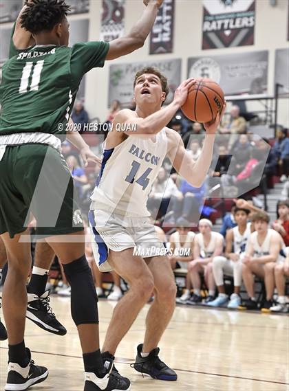 Thumbnail 3 in De La Salle vs. Catalina Foothills (Rancho Mirage Holiday Invitational) photogallery.