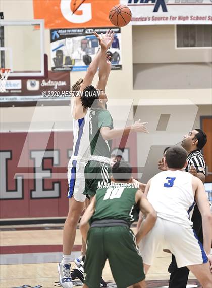 Thumbnail 3 in De La Salle vs. Catalina Foothills (Rancho Mirage Holiday Invitational) photogallery.