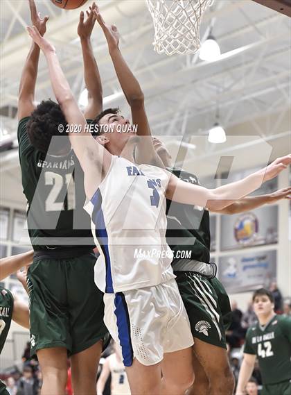 Thumbnail 3 in De La Salle vs. Catalina Foothills (Rancho Mirage Holiday Invitational) photogallery.