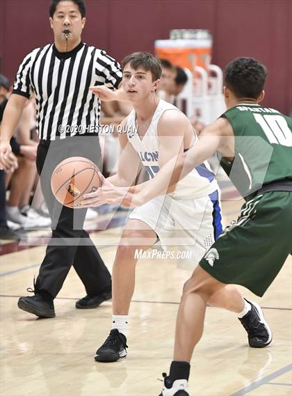 Thumbnail 2 in De La Salle vs. Catalina Foothills (Rancho Mirage Holiday Invitational) photogallery.