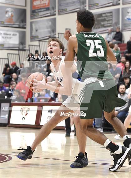 Thumbnail 2 in De La Salle vs. Catalina Foothills (Rancho Mirage Holiday Invitational) photogallery.