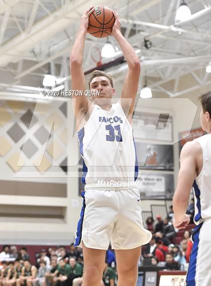 Thumbnail 3 in De La Salle vs. Catalina Foothills (Rancho Mirage Holiday Invitational) photogallery.