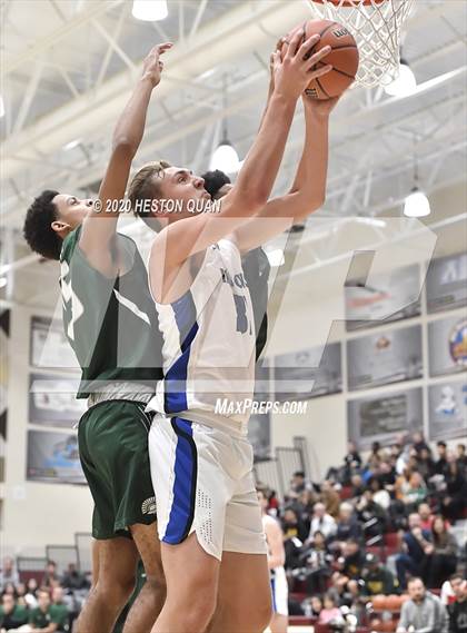 Thumbnail 3 in De La Salle vs. Catalina Foothills (Rancho Mirage Holiday Invitational) photogallery.