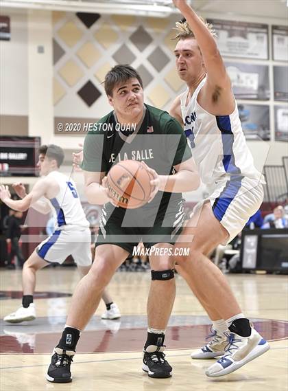 Thumbnail 2 in De La Salle vs. Catalina Foothills (Rancho Mirage Holiday Invitational) photogallery.
