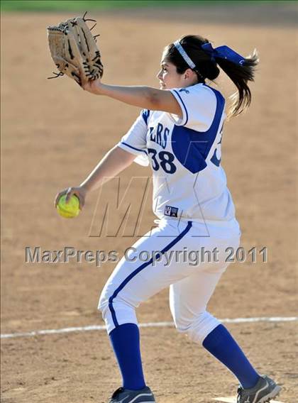Thumbnail 3 in La Habra vs. Mission Viejo (Woodbridge Tournament) photogallery.