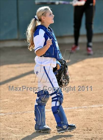 Thumbnail 1 in La Habra vs. Mission Viejo (Woodbridge Tournament) photogallery.