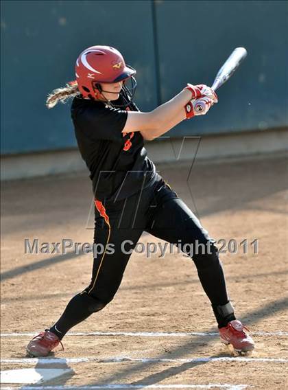 Thumbnail 2 in La Habra vs. Mission Viejo (Woodbridge Tournament) photogallery.