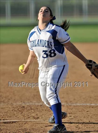 Thumbnail 2 in La Habra vs. Mission Viejo (Woodbridge Tournament) photogallery.