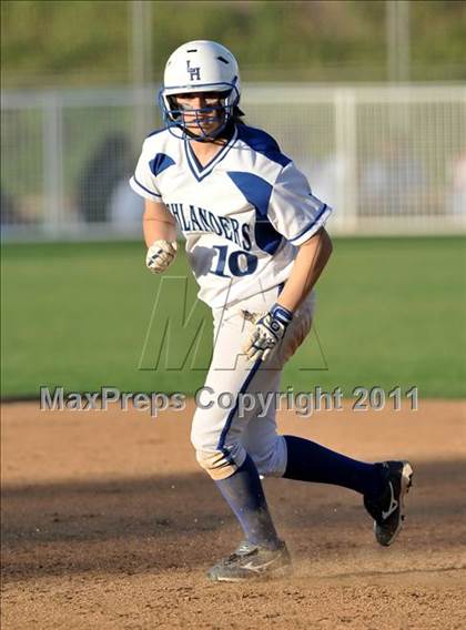 Thumbnail 3 in La Habra vs. Mission Viejo (Woodbridge Tournament) photogallery.