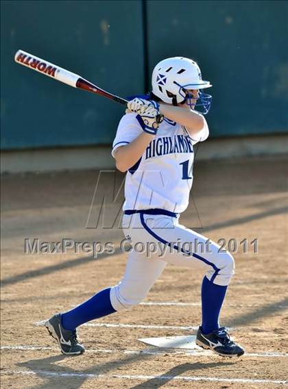 Thumbnail 1 in La Habra vs. Mission Viejo (Woodbridge Tournament) photogallery.