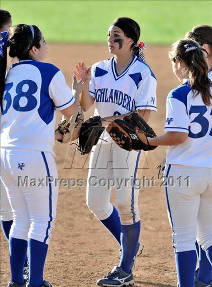 Thumbnail 2 in La Habra vs. Mission Viejo (Woodbridge Tournament) photogallery.