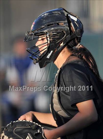 Thumbnail 1 in La Habra vs. Mission Viejo (Woodbridge Tournament) photogallery.