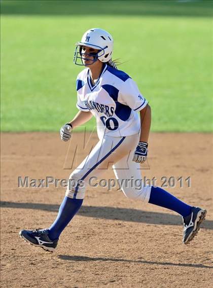 Thumbnail 3 in La Habra vs. Mission Viejo (Woodbridge Tournament) photogallery.