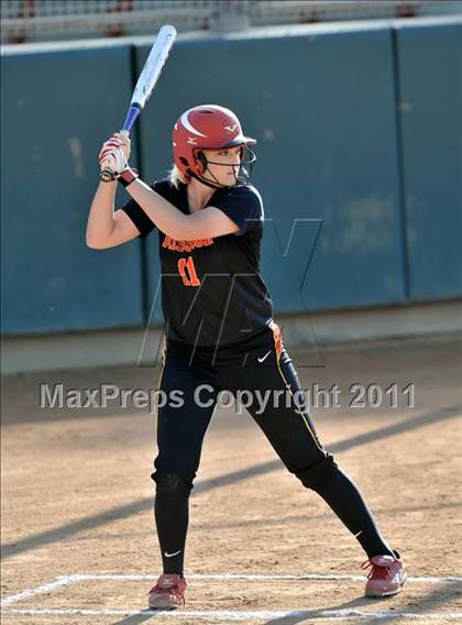 Thumbnail 2 in La Habra vs. Mission Viejo (Woodbridge Tournament) photogallery.