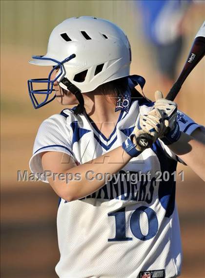 Thumbnail 2 in La Habra vs. Mission Viejo (Woodbridge Tournament) photogallery.