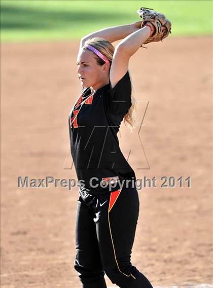 Thumbnail 1 in La Habra vs. Mission Viejo (Woodbridge Tournament) photogallery.