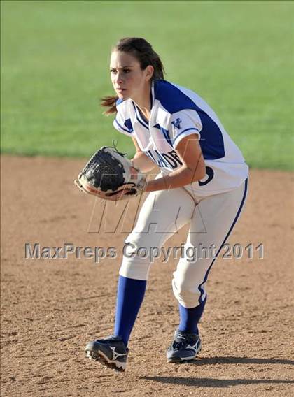 Thumbnail 2 in La Habra vs. Mission Viejo (Woodbridge Tournament) photogallery.
