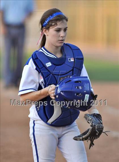Thumbnail 2 in La Habra vs. Mission Viejo (Woodbridge Tournament) photogallery.