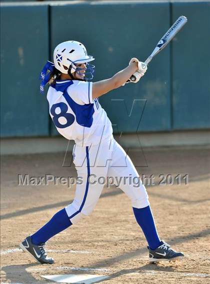 Thumbnail 2 in La Habra vs. Mission Viejo (Woodbridge Tournament) photogallery.