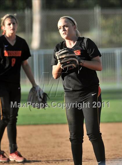 Thumbnail 1 in La Habra vs. Mission Viejo (Woodbridge Tournament) photogallery.