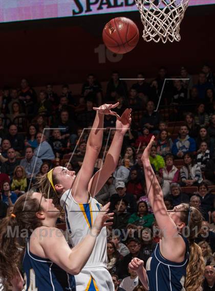 Thumbnail 2 in Mercy vs. Lauralton Hall (CIAC Class LL Final) photogallery.