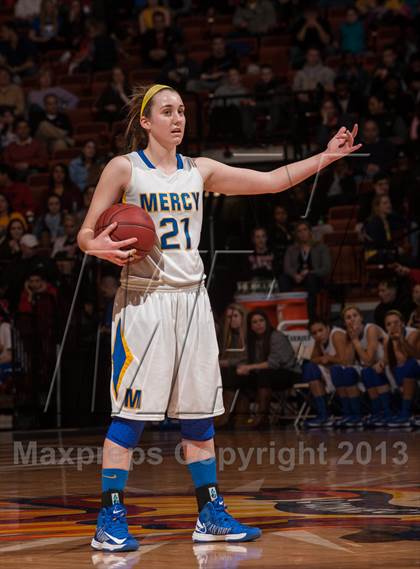 Thumbnail 1 in Mercy vs. Lauralton Hall (CIAC Class LL Final) photogallery.