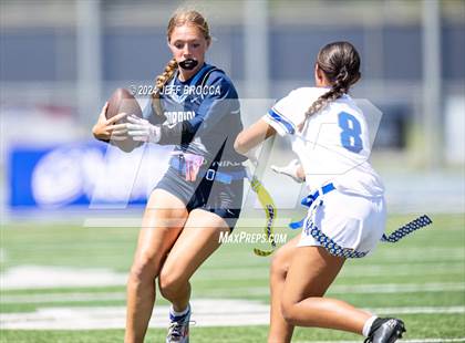 Thumbnail 2 in Lompoc vs. Camarillo photogallery.