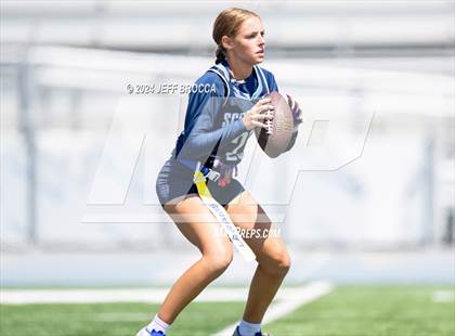 Thumbnail 2 in Lompoc vs. Camarillo photogallery.