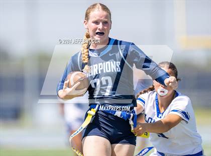 Thumbnail 3 in Lompoc vs. Camarillo photogallery.