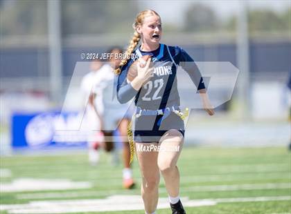 Thumbnail 2 in Lompoc vs. Camarillo photogallery.